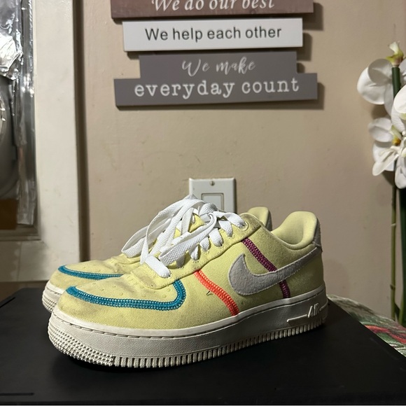 Nike Air Force 1 Life Lime Womens Shoes - Picture 2 of 5